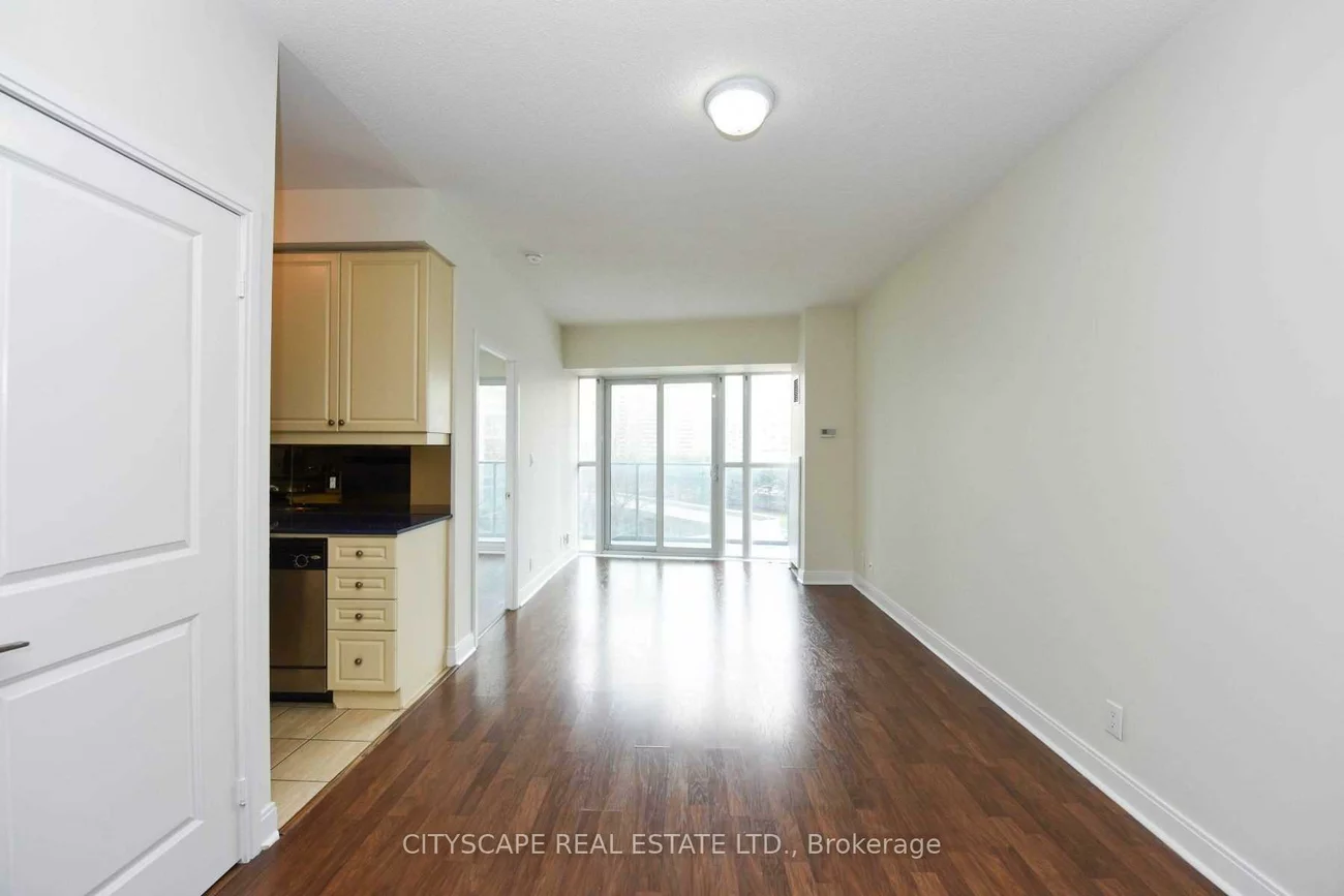 60, Absolute, City Centre, Mississauga