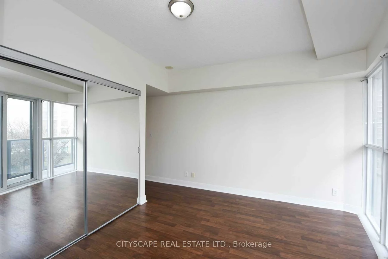 60, Absolute, City Centre, Mississauga