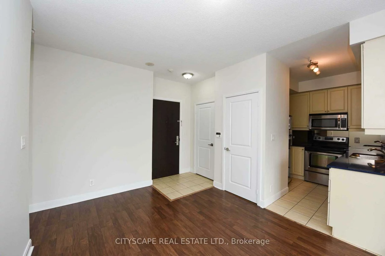60, Absolute, City Centre, Mississauga