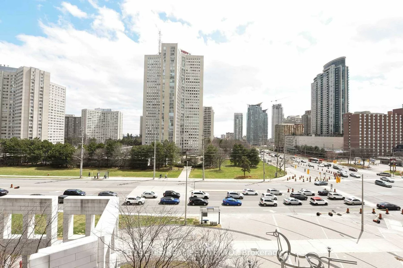 60, Absolute, City Centre, Mississauga