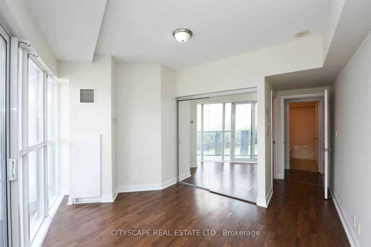 60, Absolute, City Centre, Mississauga