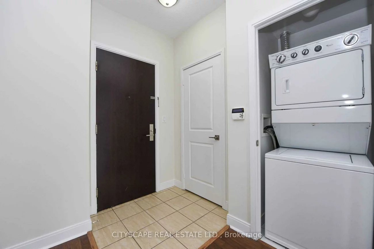 60, Absolute, City Centre, Mississauga