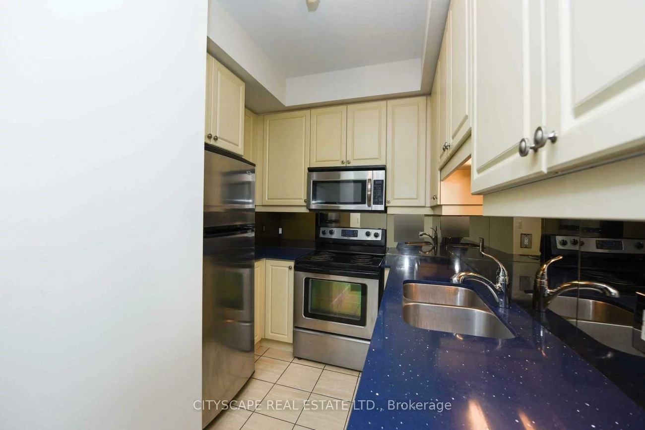 60, Absolute, City Centre, Mississauga