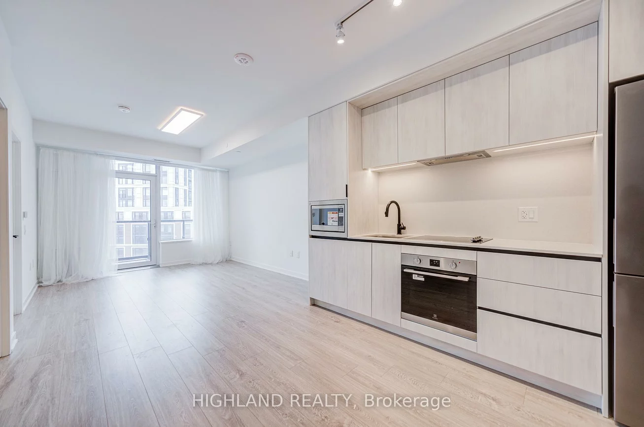 2495, Eglinton, Central Erin Mills, Mississauga