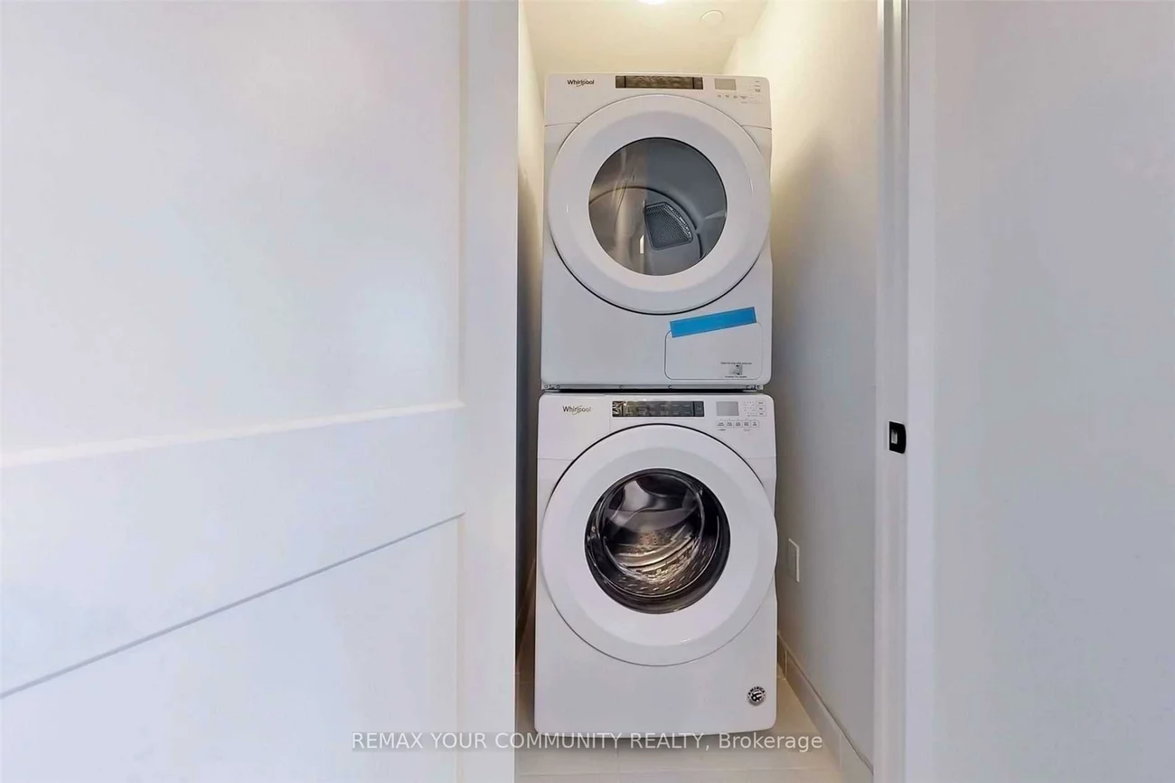 4085, Parkside Village, Creditview, Mississauga