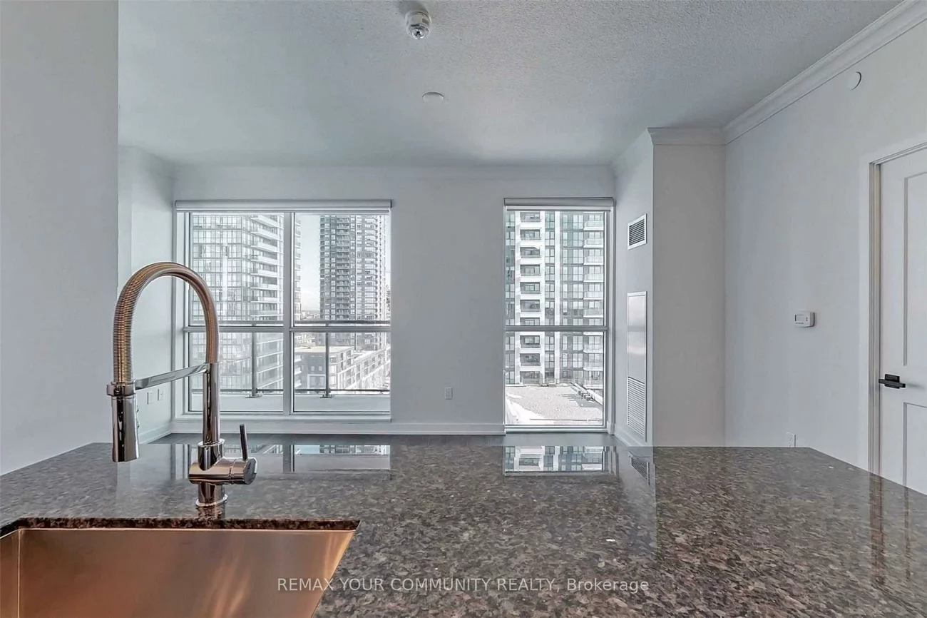 4085, Parkside Village, Creditview, Mississauga