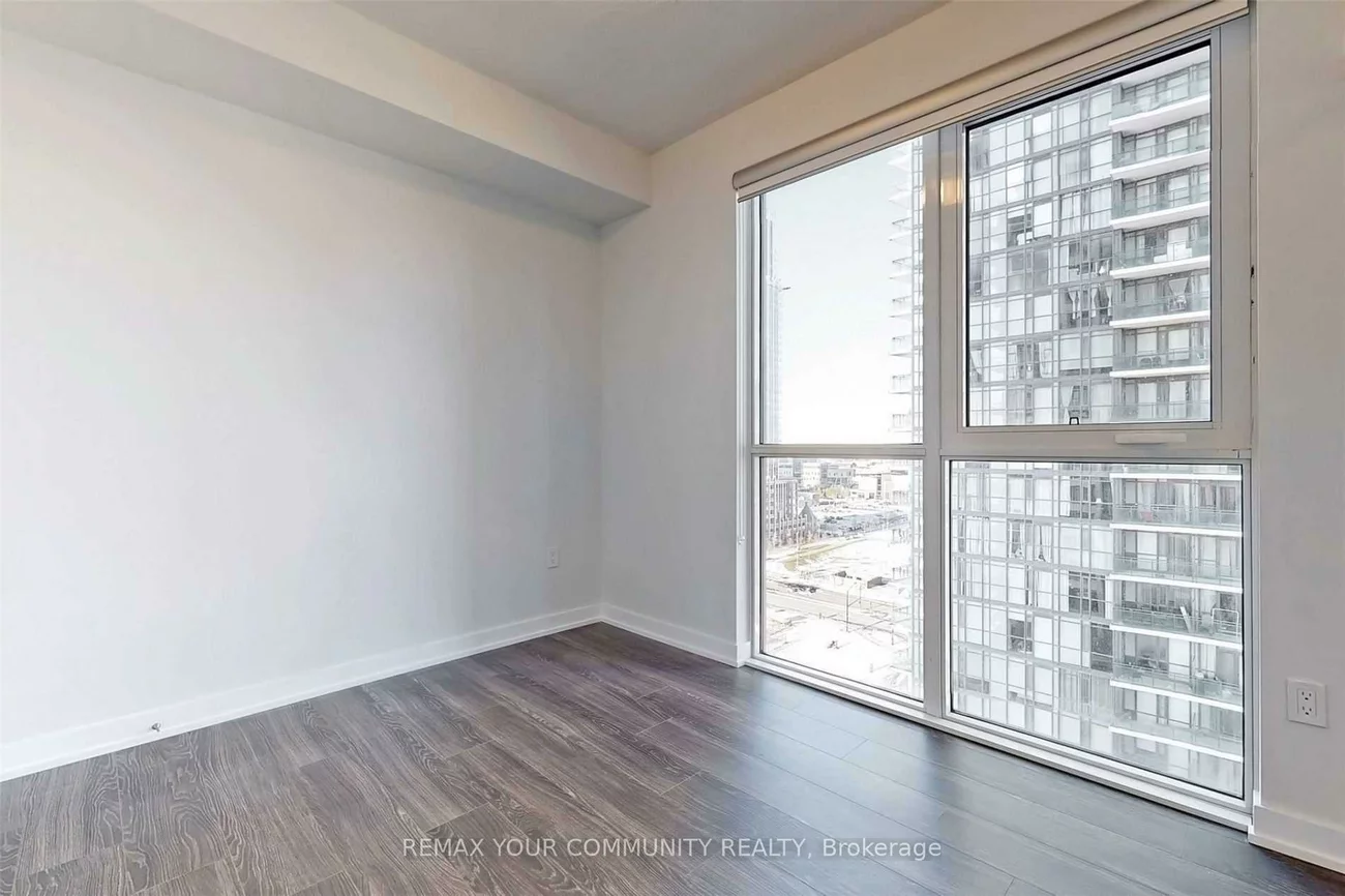 4085, Parkside Village, Creditview, Mississauga