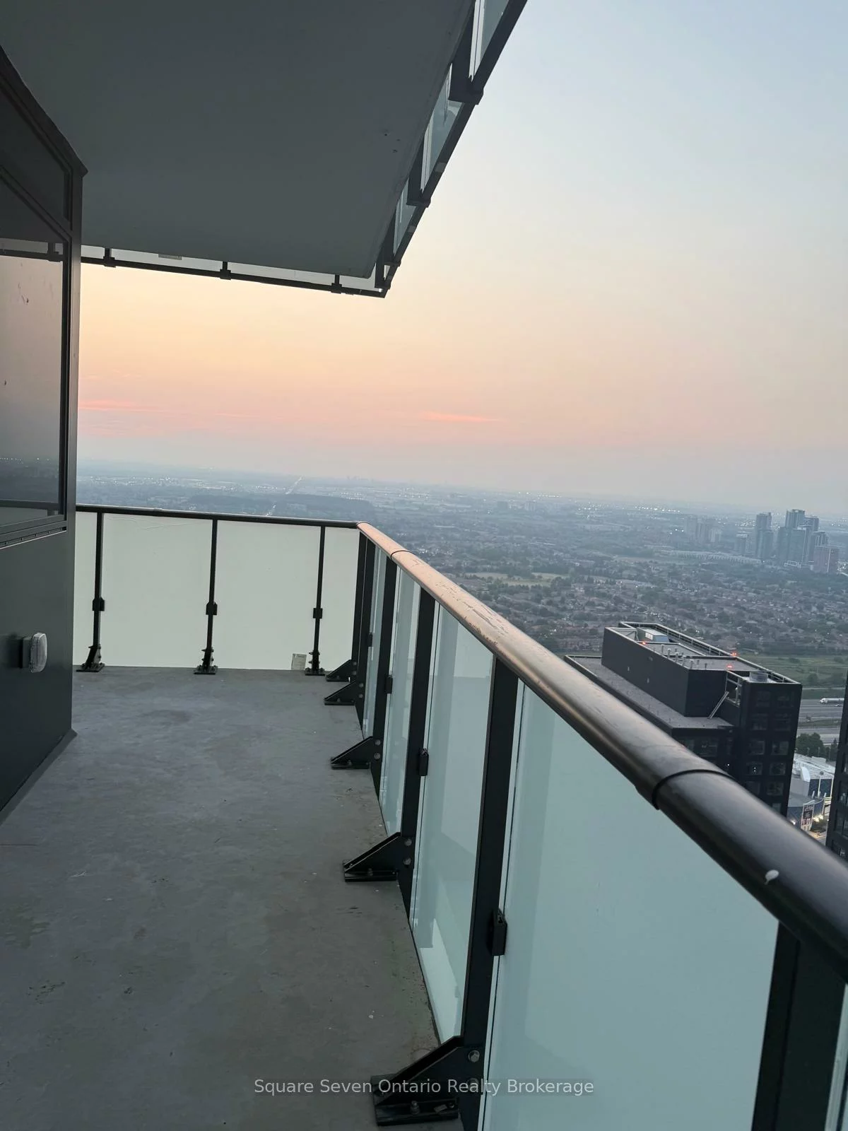 430, Square One, Creditview, Mississauga