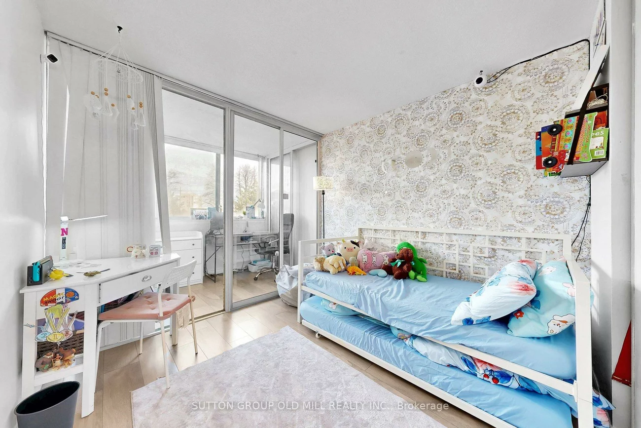 1360, Rathburn, Rathwood, Mississauga