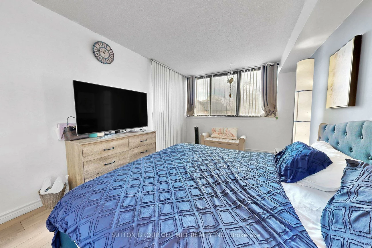 1360, Rathburn, Rathwood, Mississauga