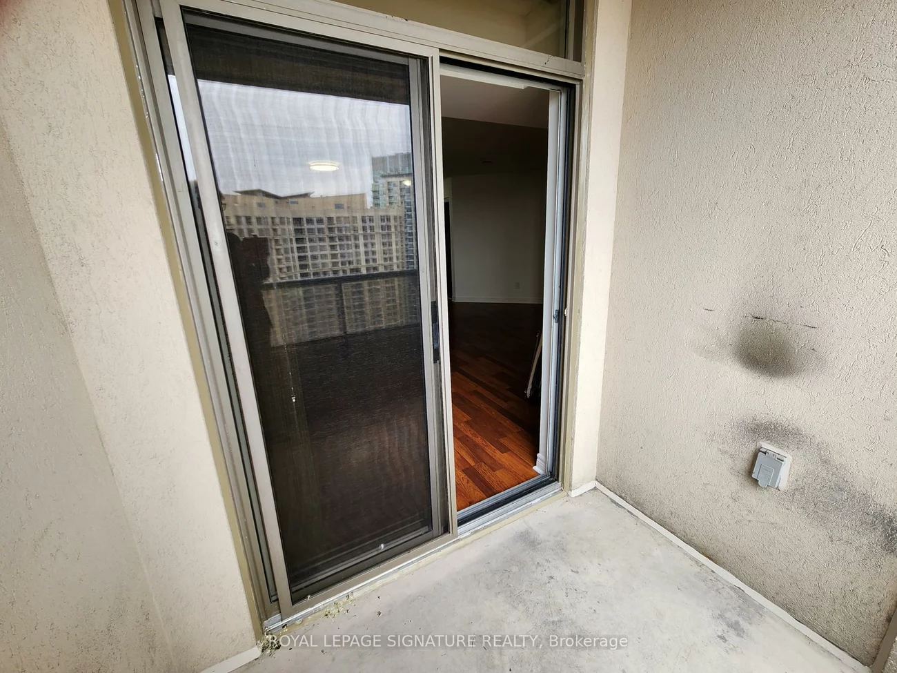 310, Burnhamthorpe, City Centre, Mississauga