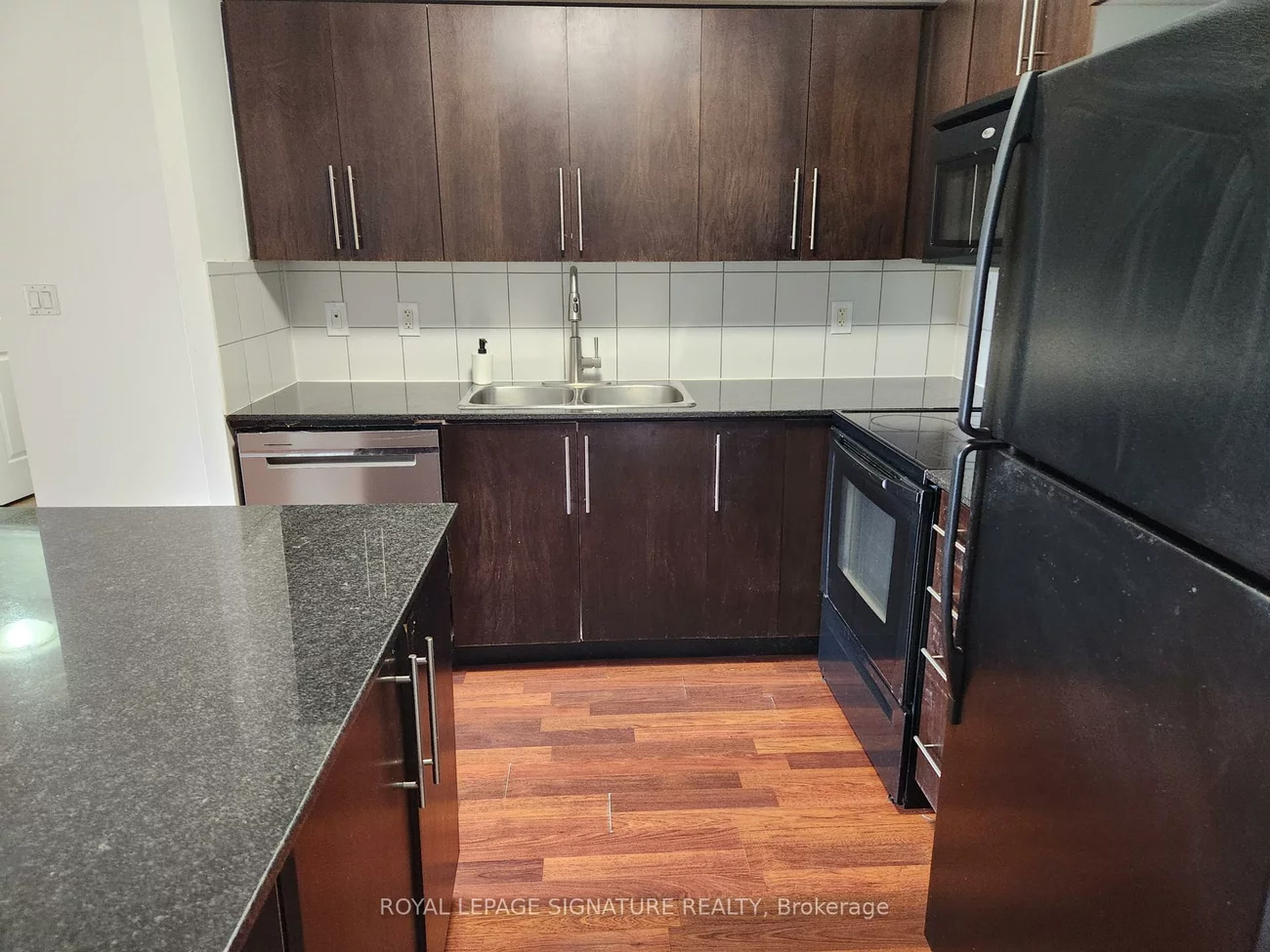 310, Burnhamthorpe, City Centre, Mississauga