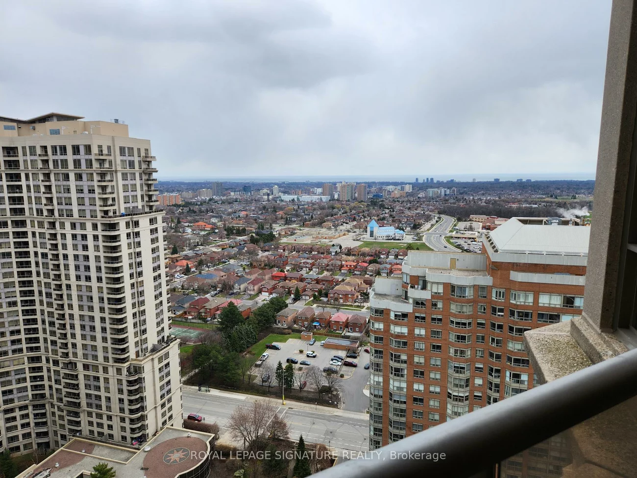 310, Burnhamthorpe, City Centre, Mississauga