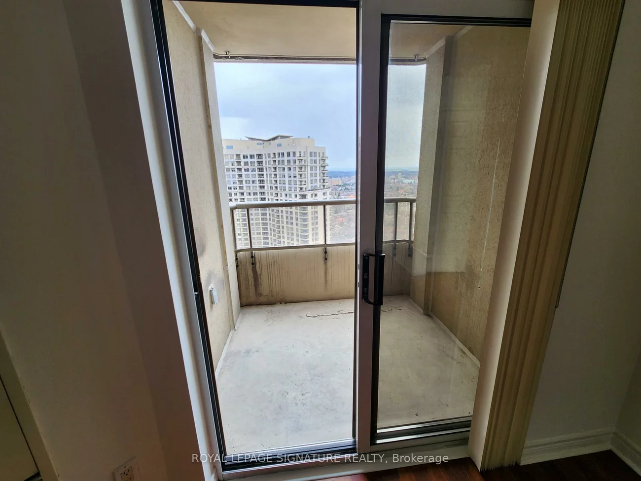 310, Burnhamthorpe, City Centre, Mississauga