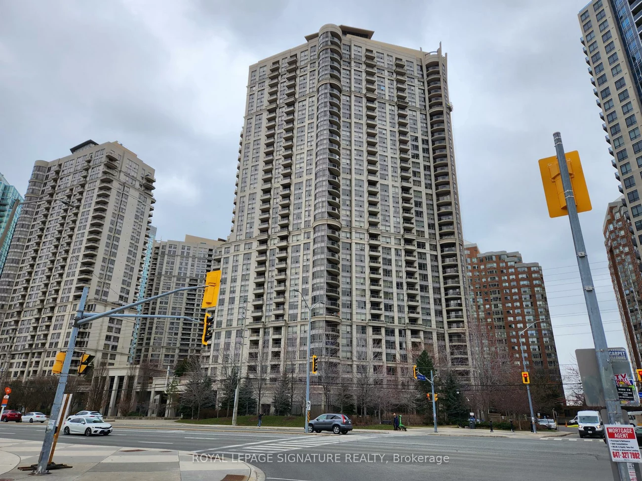 310, Burnhamthorpe, City Centre, Mississauga