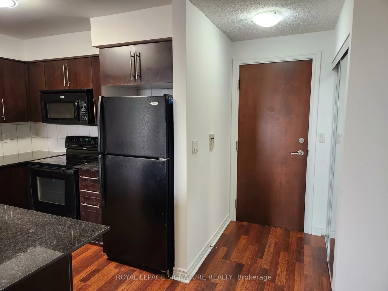 310, Burnhamthorpe, City Centre, Mississauga