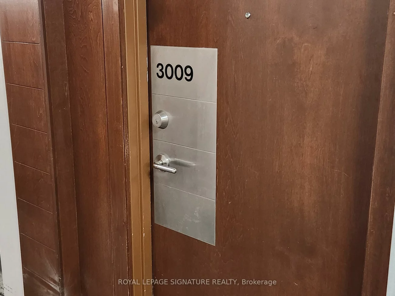 310, Burnhamthorpe, City Centre, Mississauga