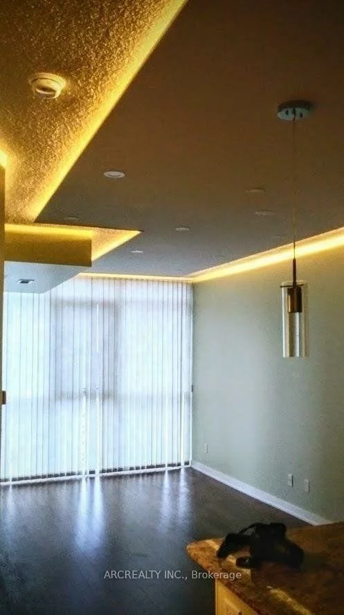 4070, Confederation, City Centre, Mississauga