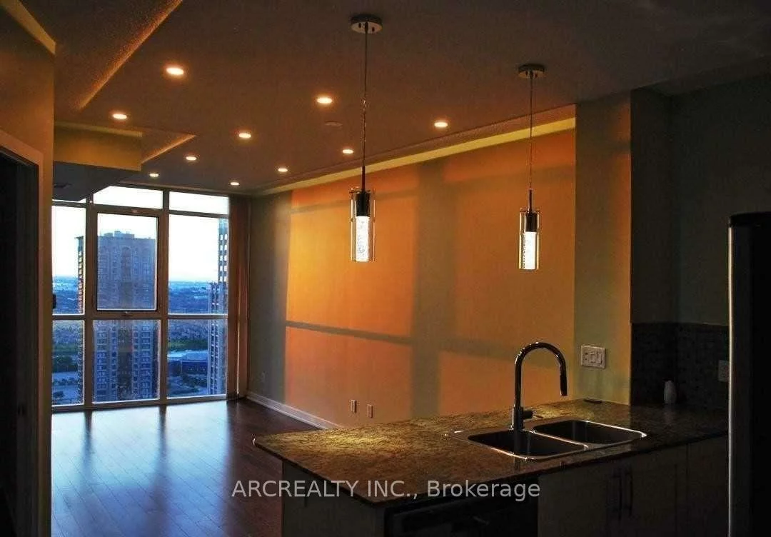 4070, Confederation, City Centre, Mississauga