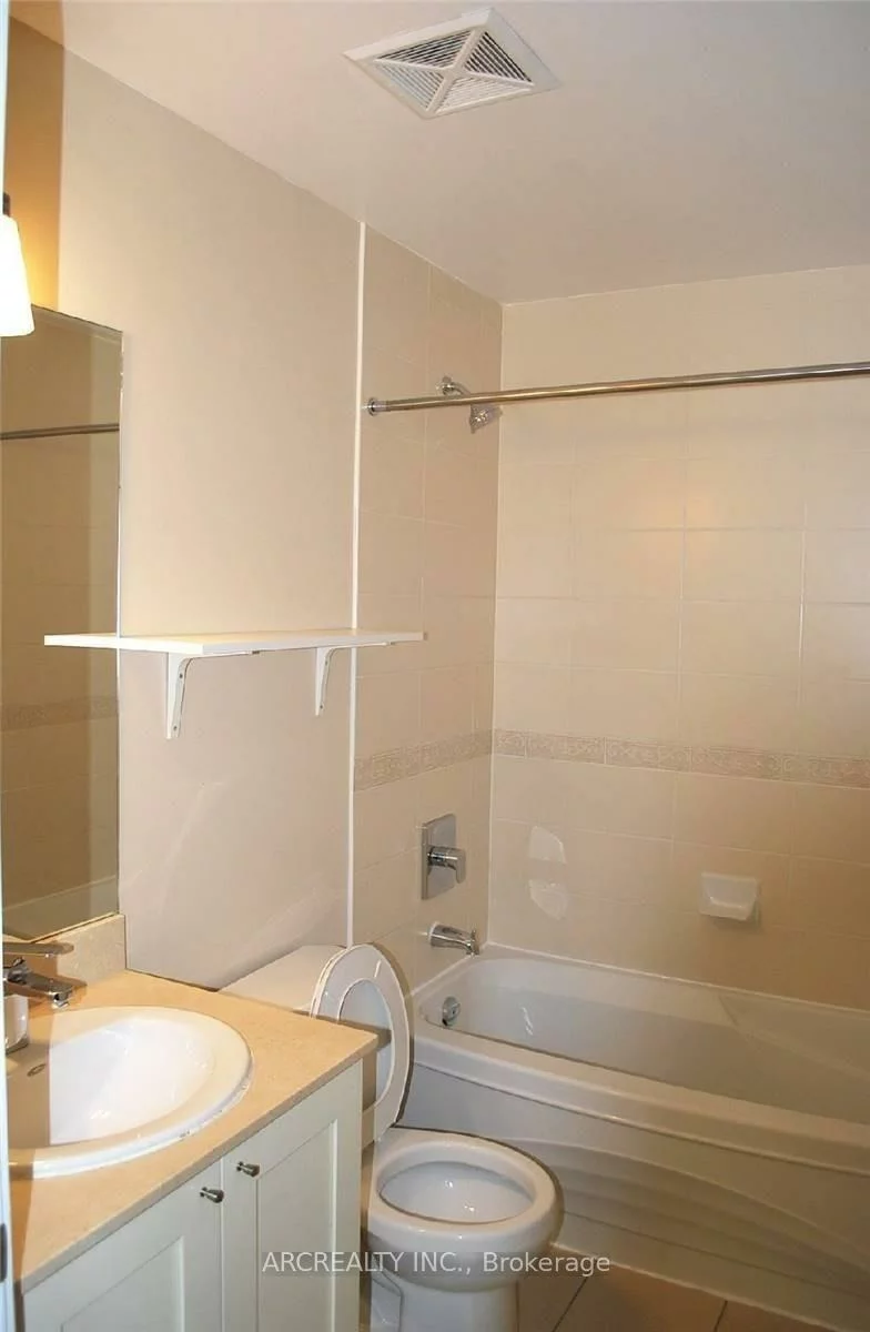 4070, Confederation, City Centre, Mississauga