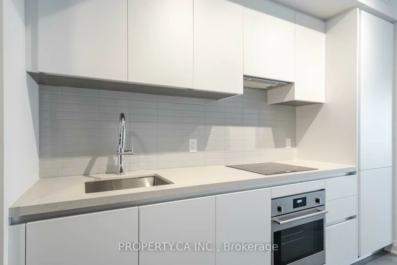 4015, The Exchange, City Centre, Mississauga