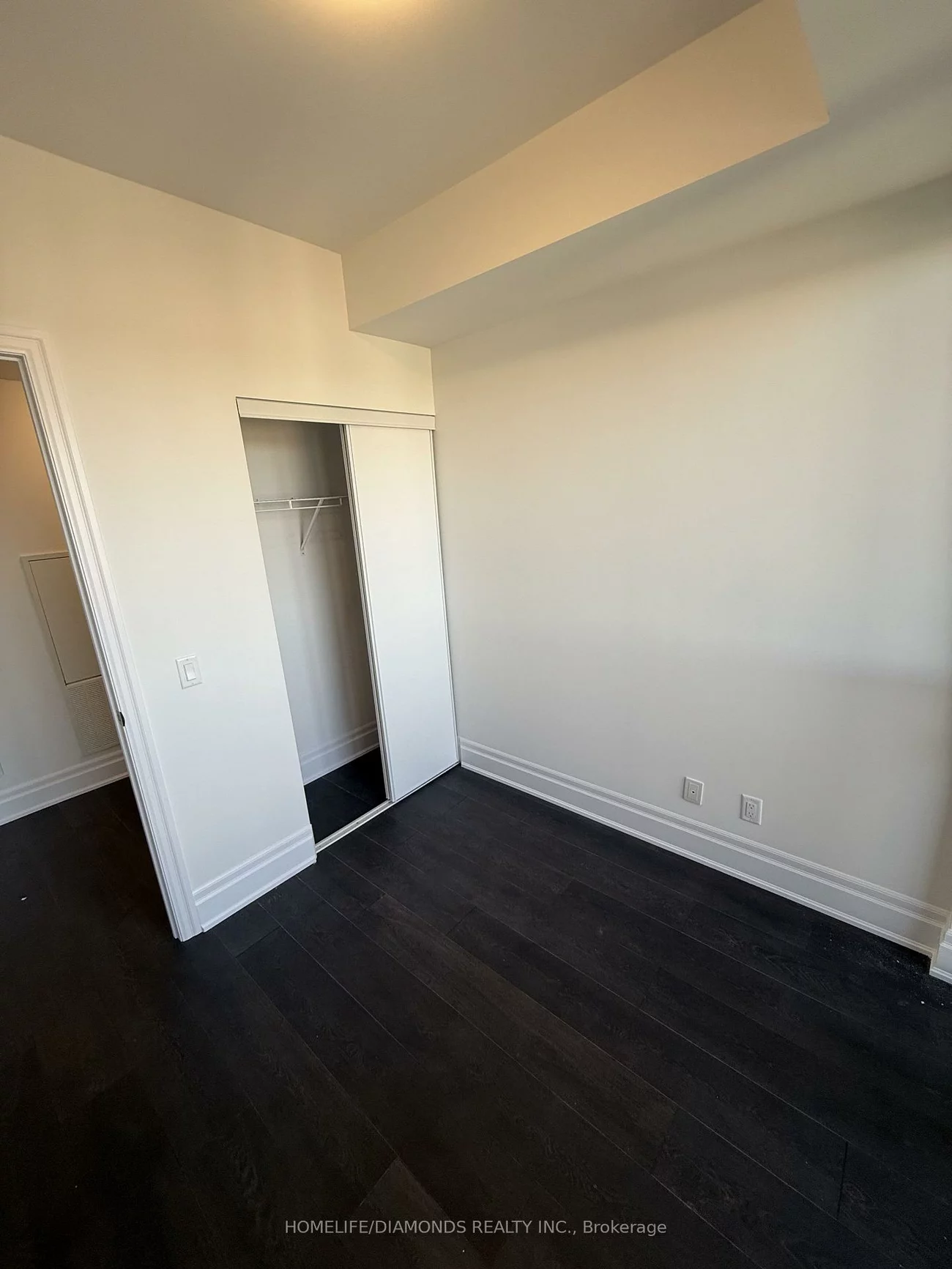 30, ELM, City Centre, Mississauga