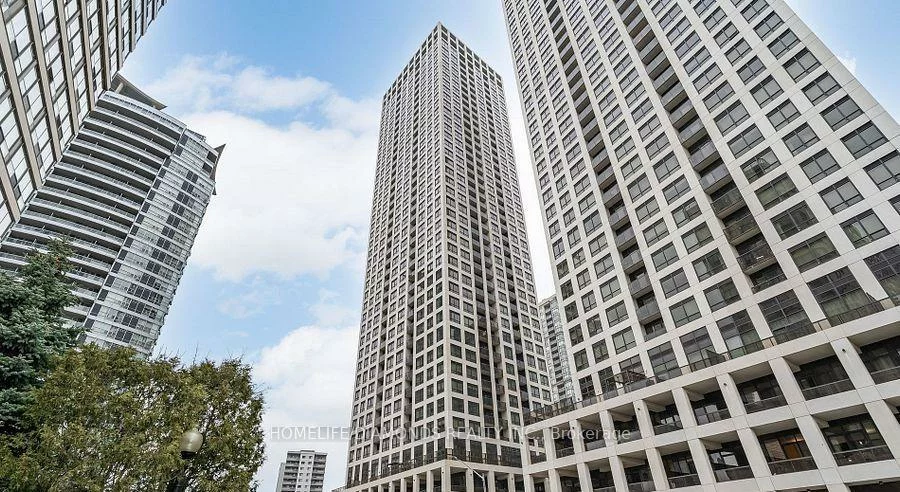 30, ELM, City Centre, Mississauga