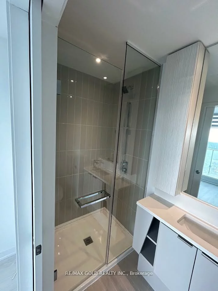 3883, Quartz, City Centre, Mississauga