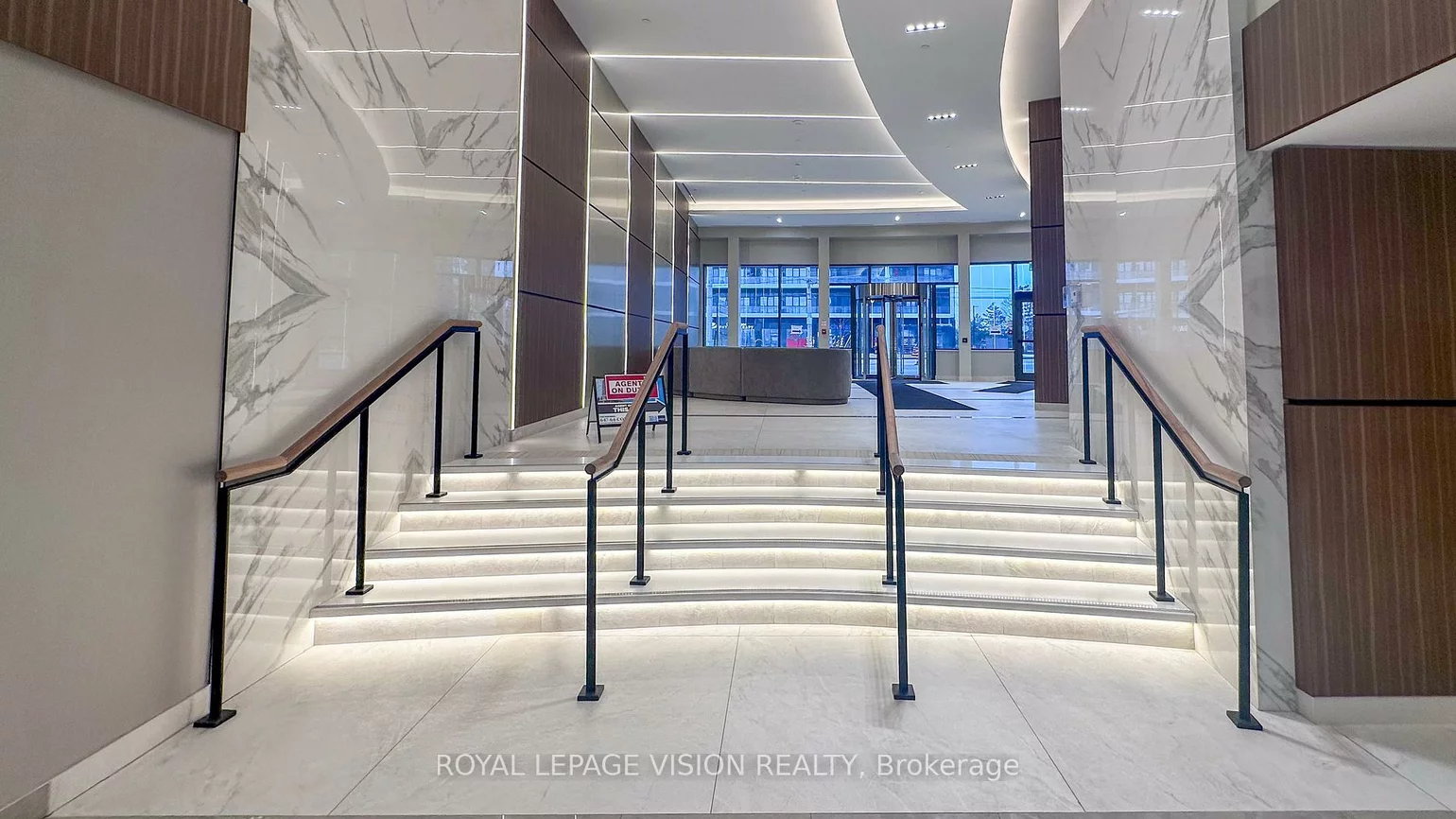 5105, Hurontario, Hurontario, Mississauga