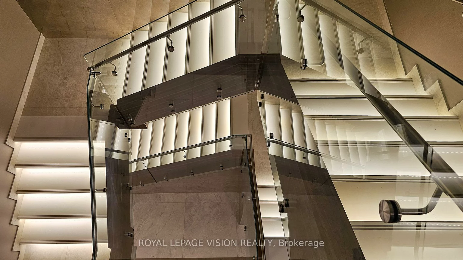 5105, Hurontario, Hurontario, Mississauga