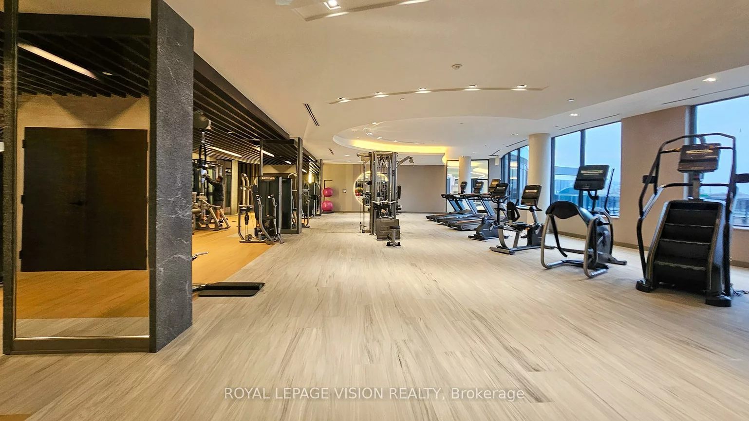 5105, Hurontario, Hurontario, Mississauga