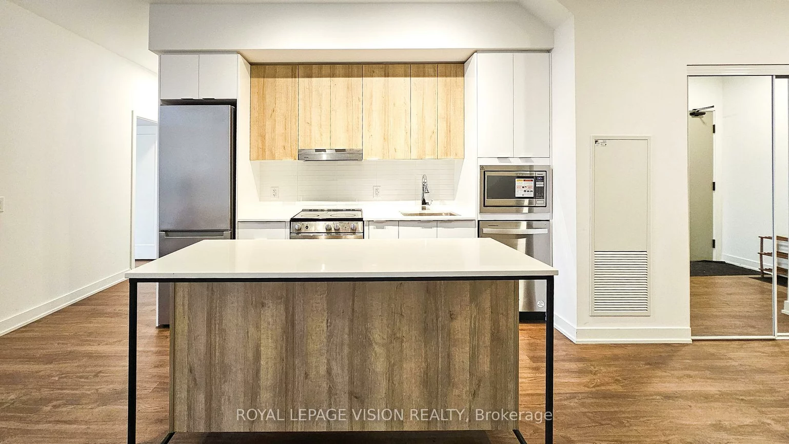 5105, Hurontario, Hurontario, Mississauga