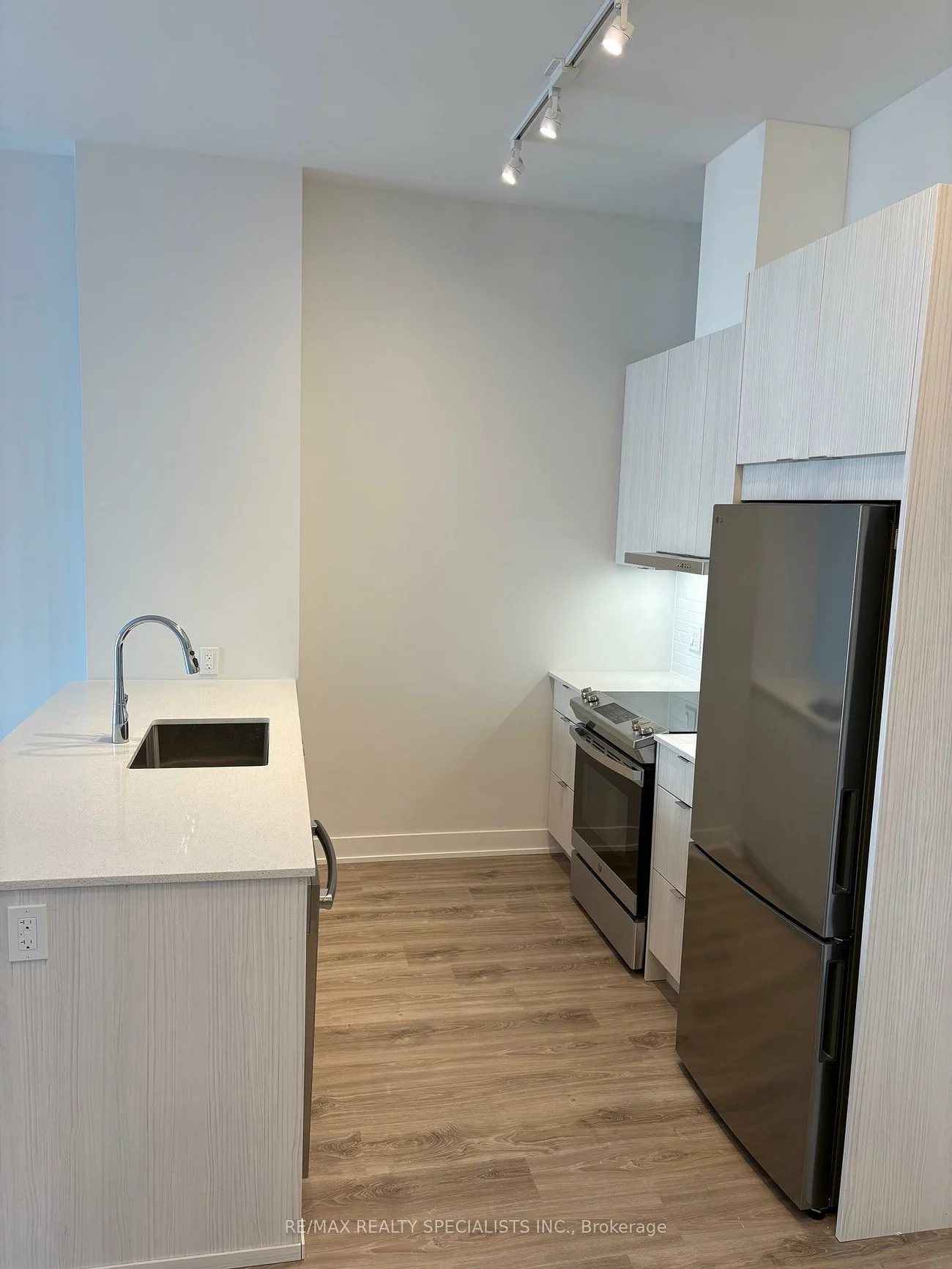 430, Square One, City Centre, Mississauga