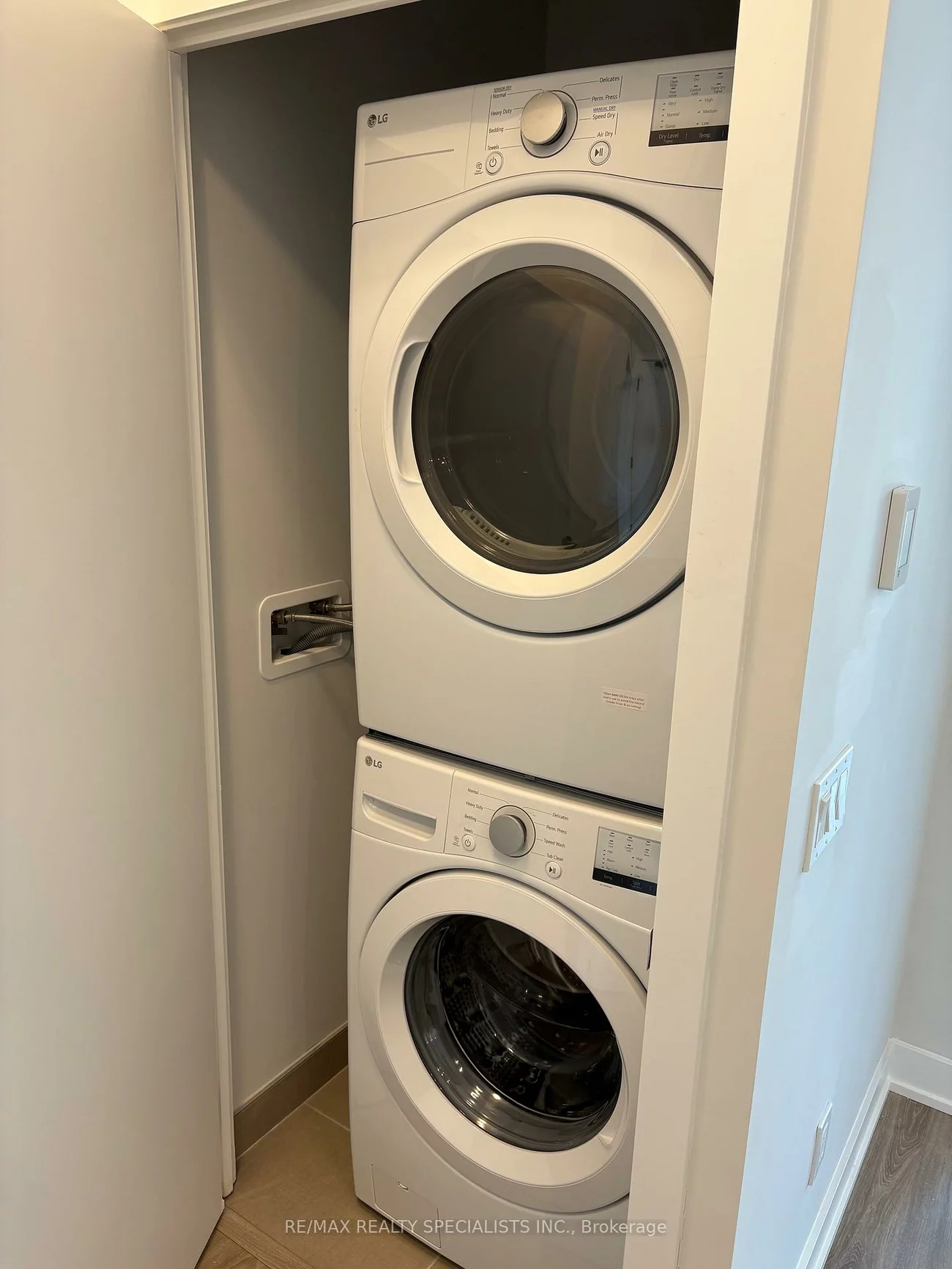 430, Square One, City Centre, Mississauga