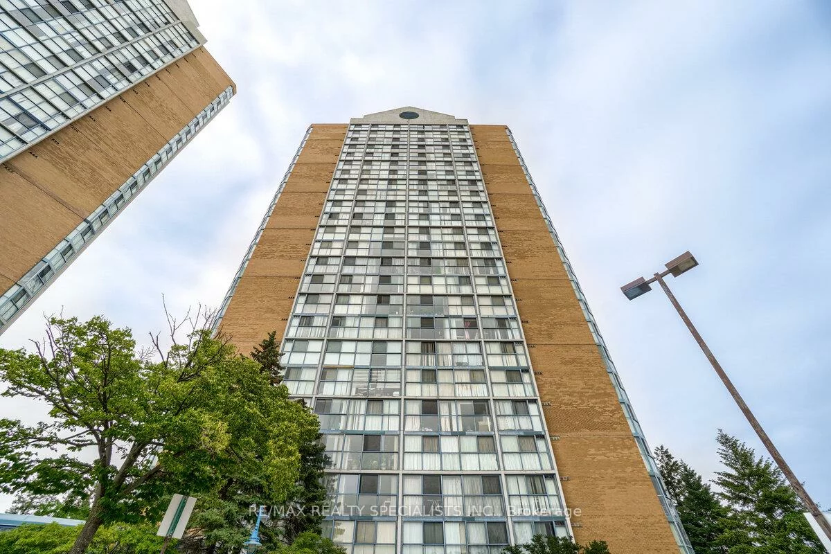 35, Trailwood, Hurontario, Mississauga