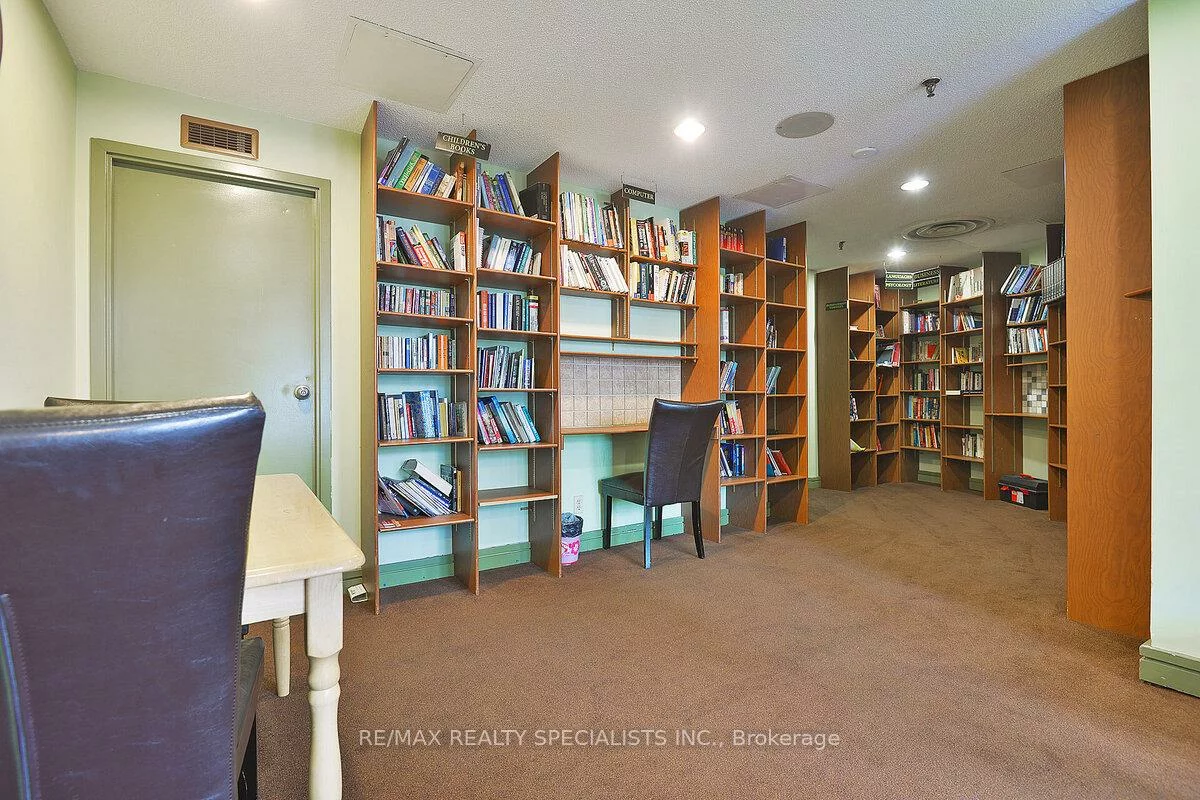 35, Trailwood, Hurontario, Mississauga