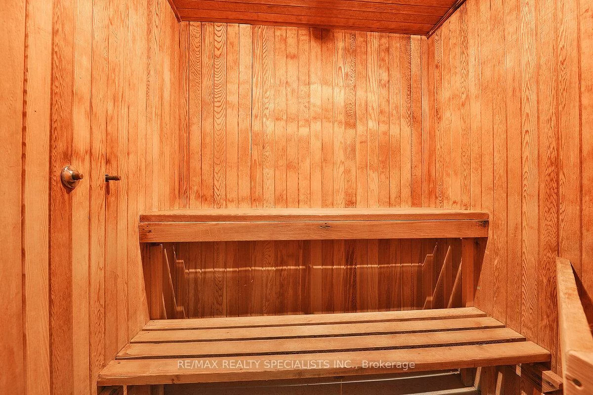 35, Trailwood, Hurontario, Mississauga