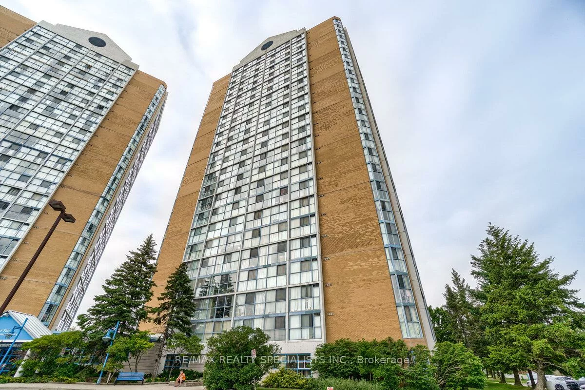 35, Trailwood, Hurontario, Mississauga