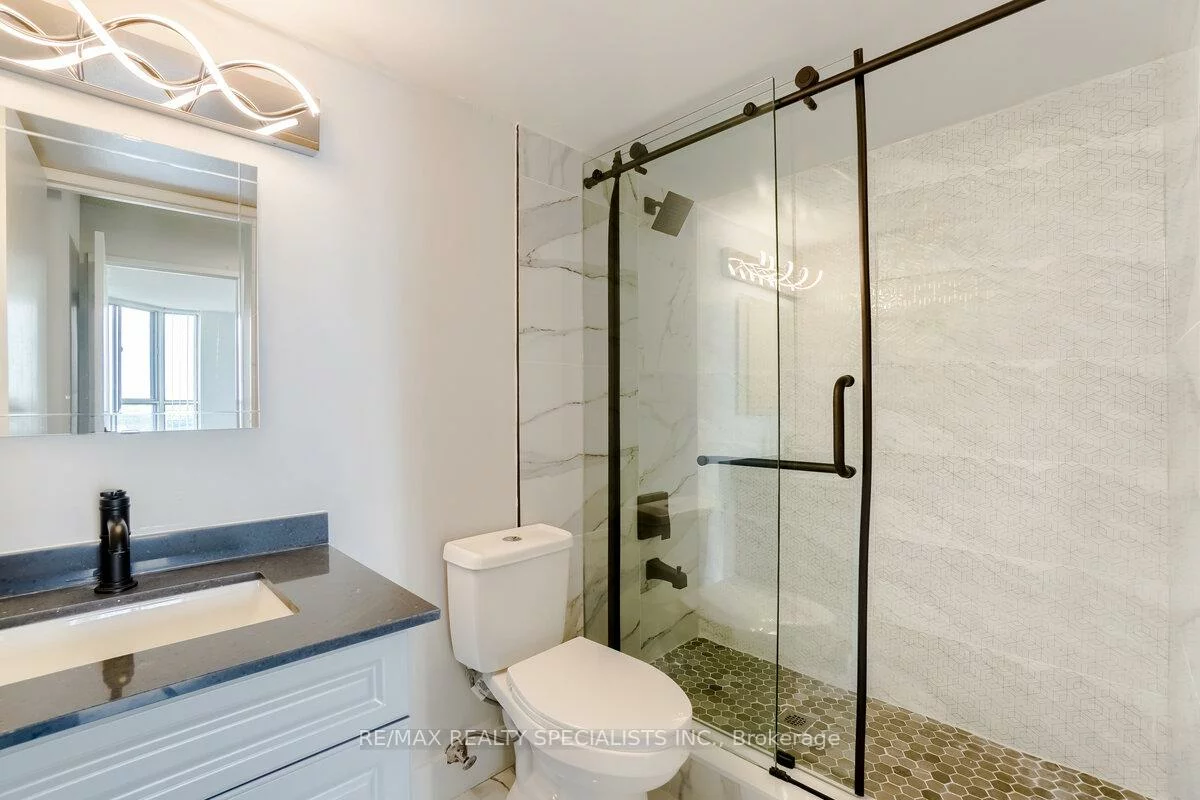 35, Trailwood, Hurontario, Mississauga