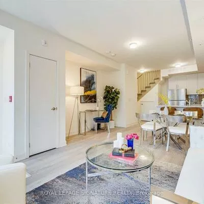 3492, Widdicombe, Erin Mills, Mississauga