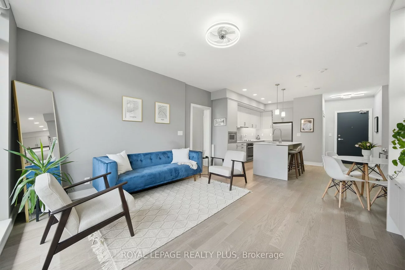 1575, Lakeshore, Clarkson, Mississauga