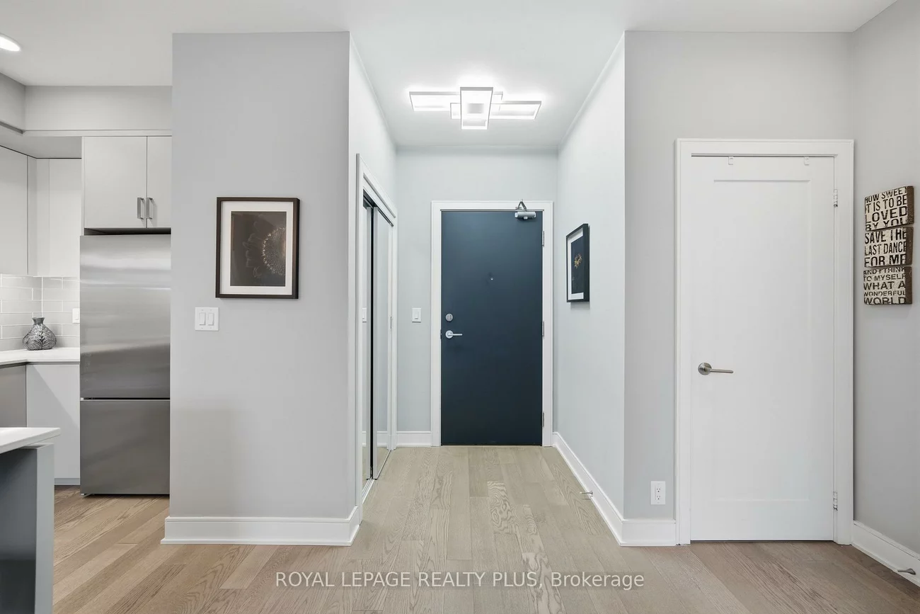 1575, Lakeshore, Clarkson, Mississauga