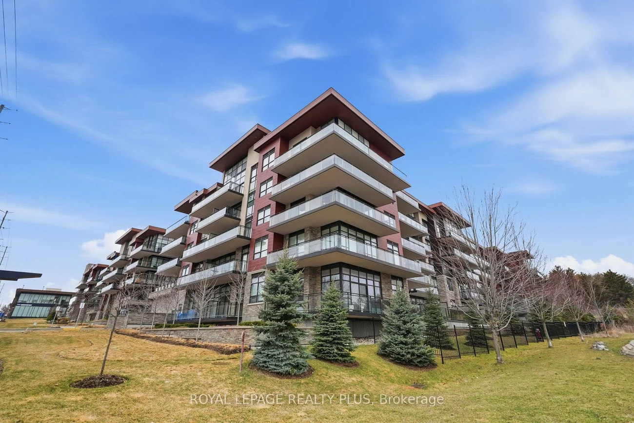 1575, Lakeshore, Clarkson, Mississauga