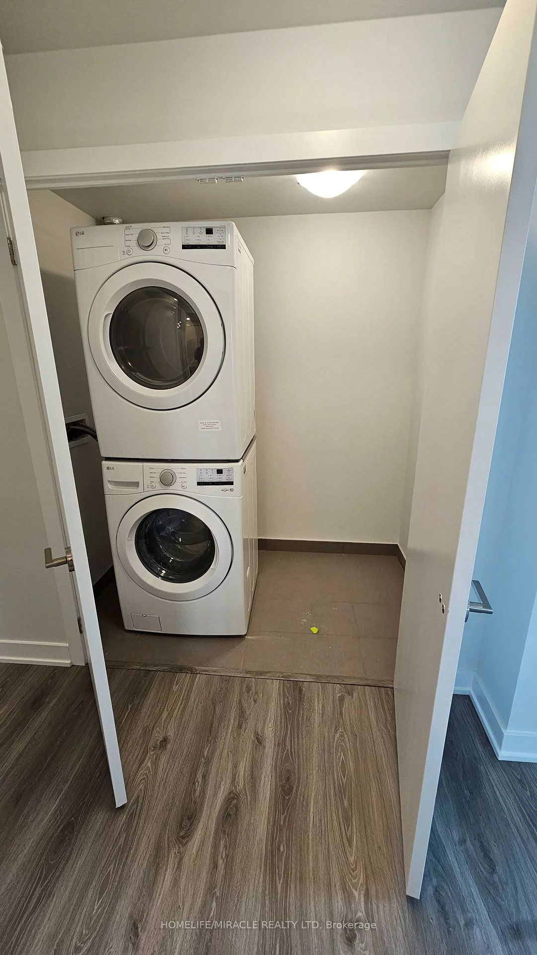 4130, Parkside Village, Creditview, Mississauga