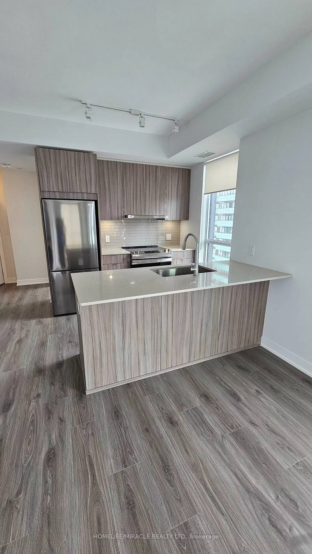 4130, Parkside Village, Creditview, Mississauga