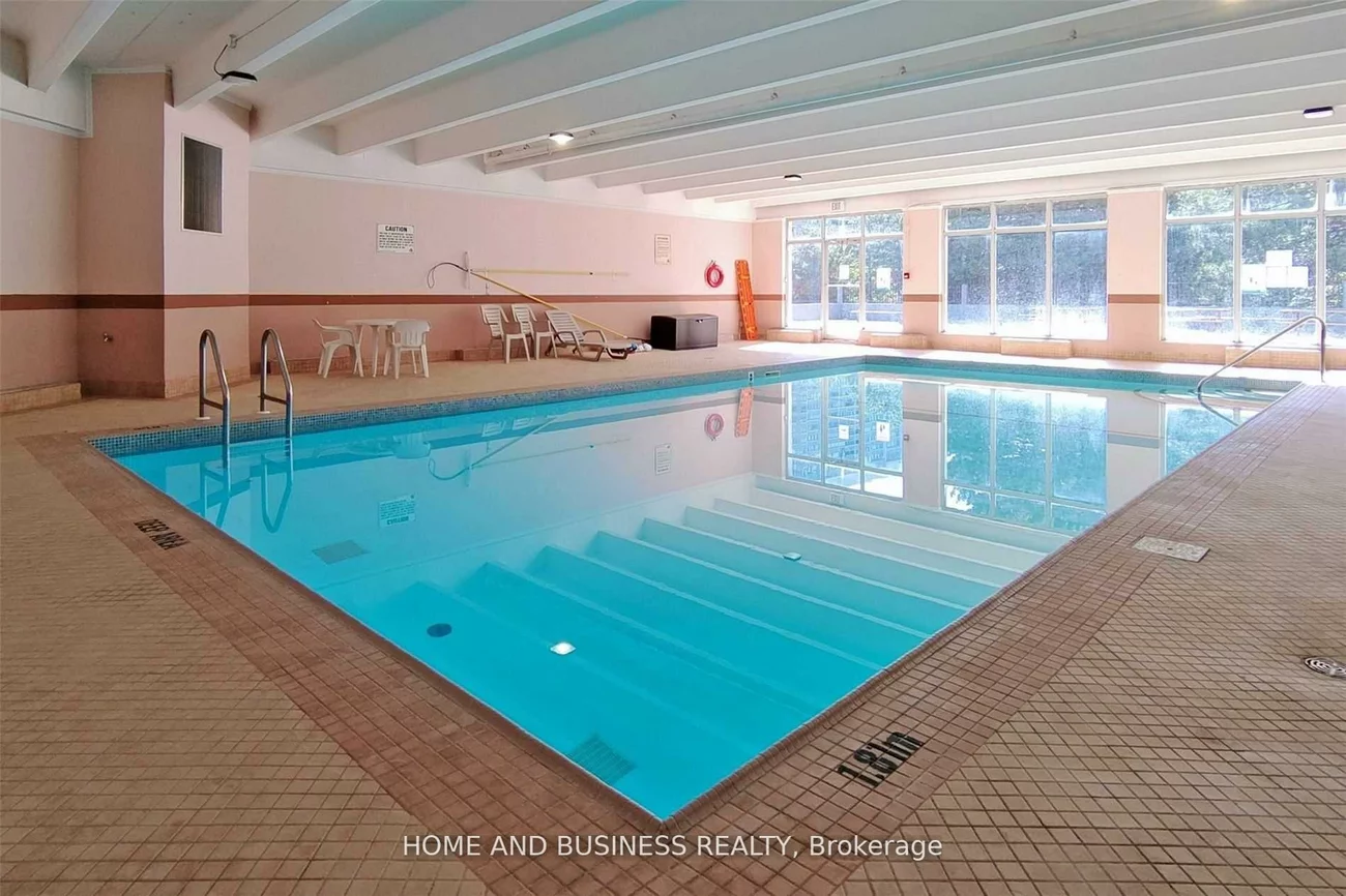 3590, Kaneff, Mississauga Valleys, Mississauga