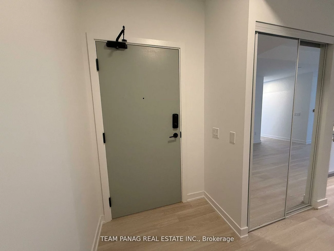 5105, Hurontario, Hurontario, Mississauga