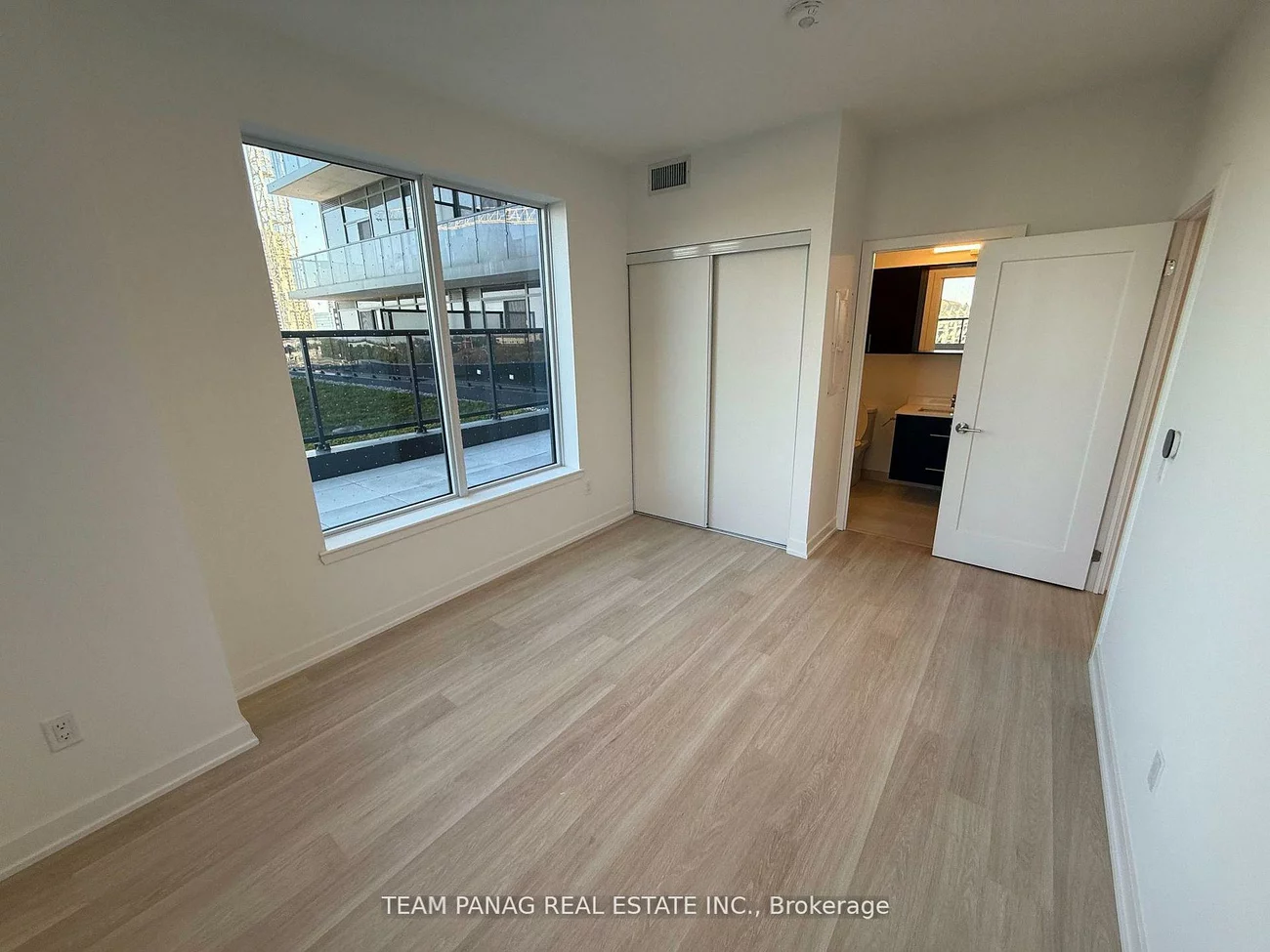 5105, Hurontario, Hurontario, Mississauga