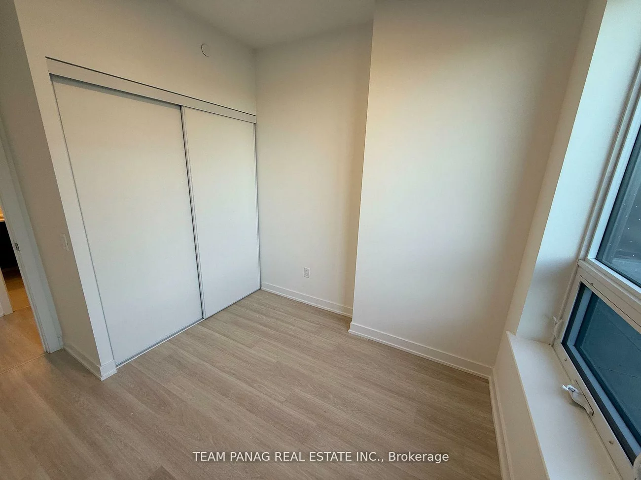 5105, Hurontario, Hurontario, Mississauga