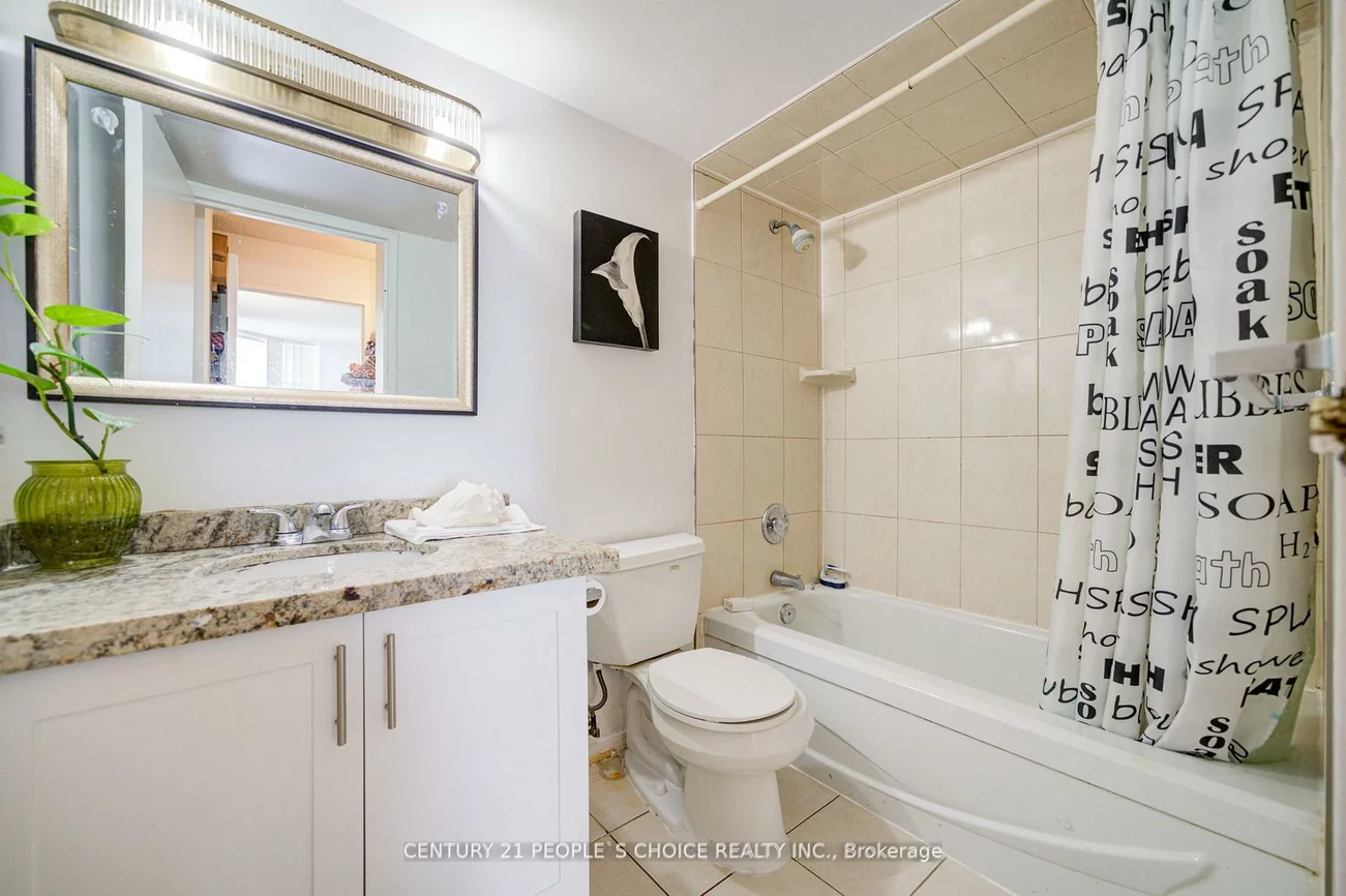 25, Trailwood, Hurontario, Mississauga